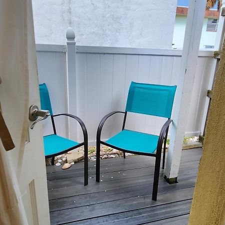Cozy Beach Rental 1B/1B セント・ピート・ビーチ エクステリア 写真
