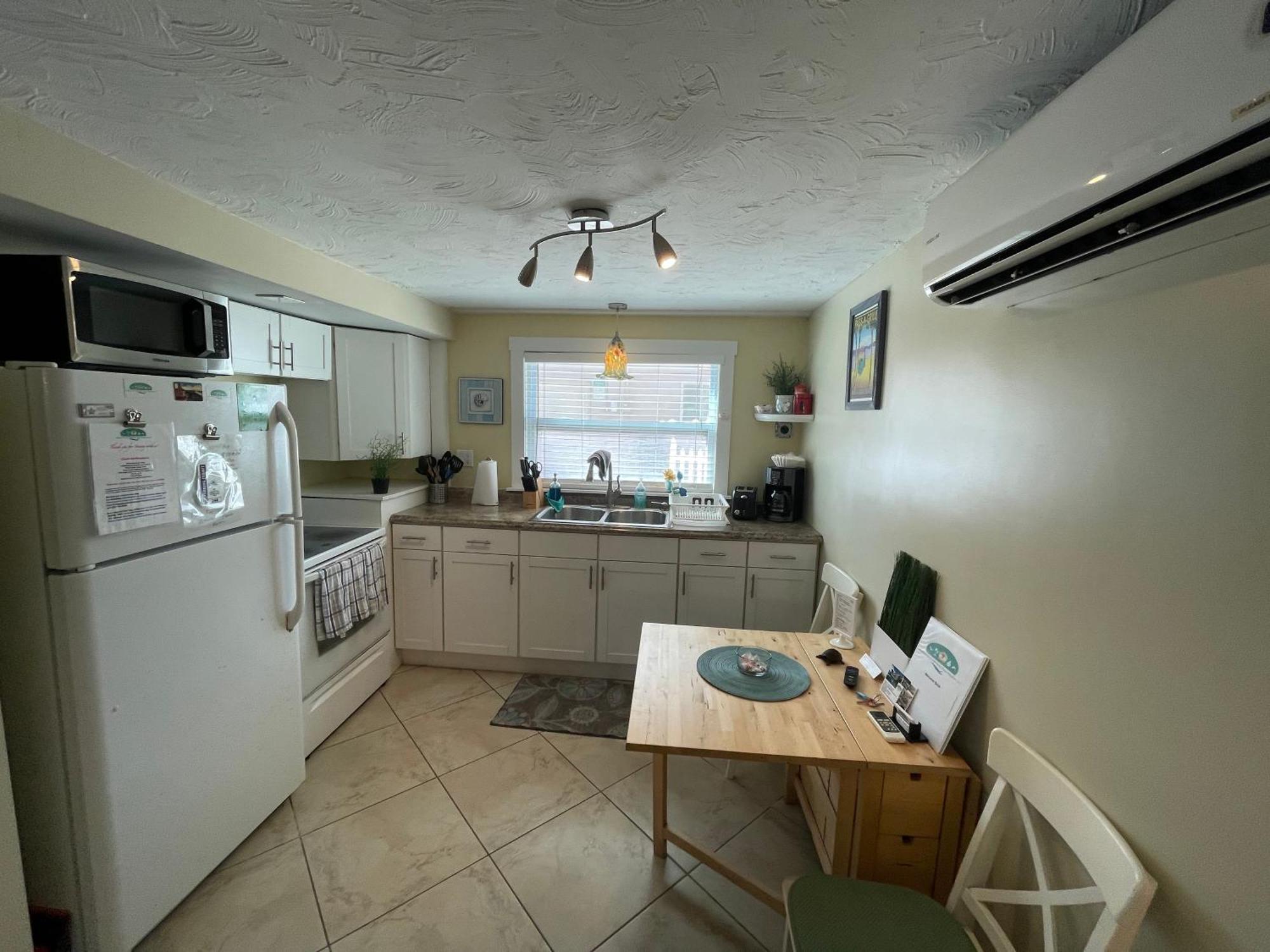 Cozy Beach Rental 1B/1B セント・ピート・ビーチ エクステリア 写真